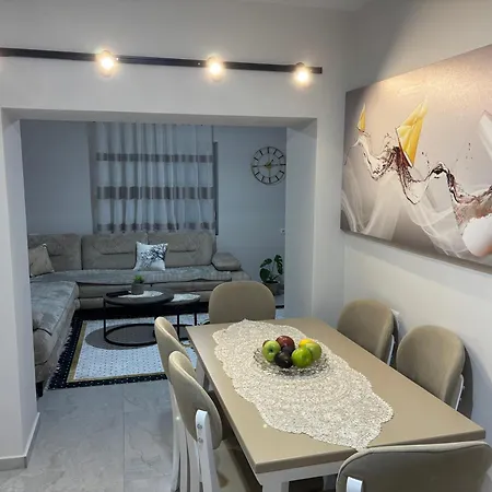 Liljana 2 * Polisi i Vogel