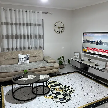 Apartamento Liljana 2 *