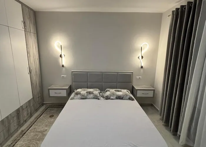 Liljana 2 Appartement Polisi i Vogel